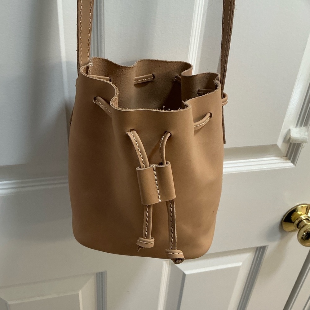 Adorable Tan Leather Parker Clay Bucket Bag